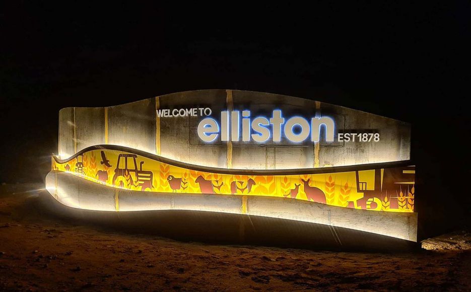 Elliston Entry